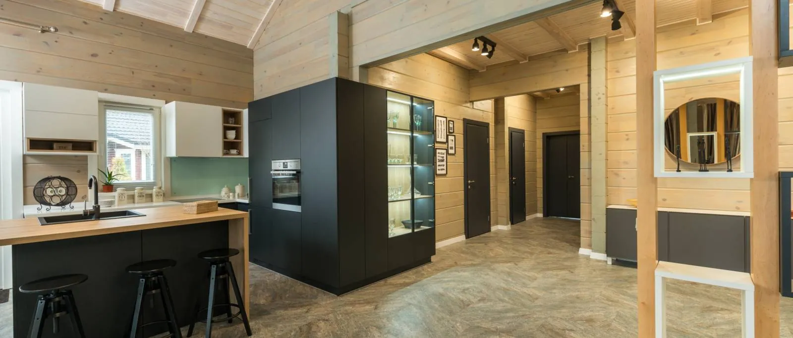 Tile Removal Done Right with No Dust!